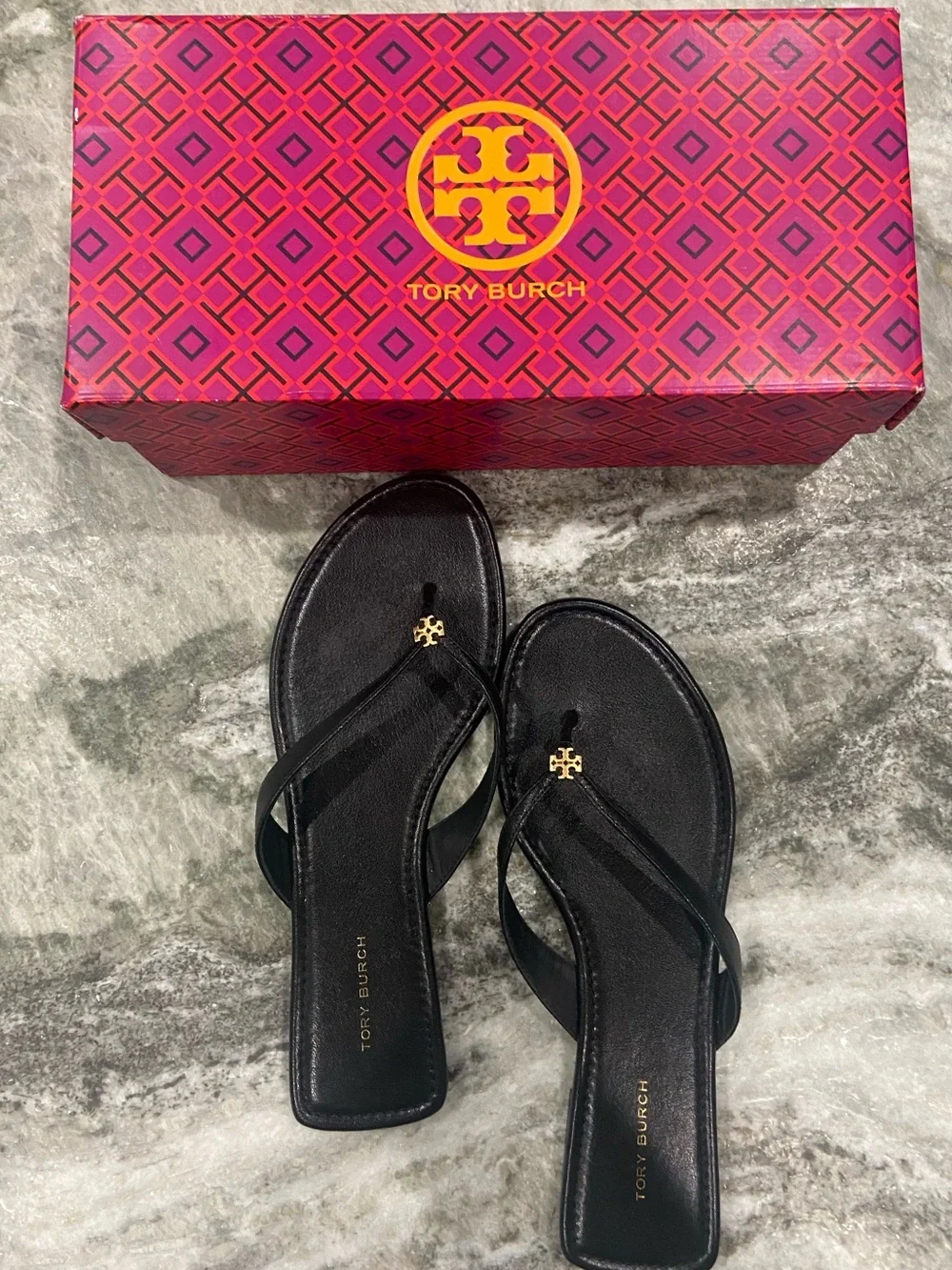 Tory Burch Classic Flip Flops Goat Leather Perfect Black